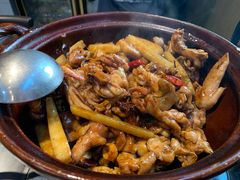 -胡须佬鸡煲四季火锅(海雅缤纷城店)