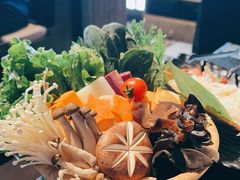 -湊湊火锅·茶憩(新中关购物中心店)
