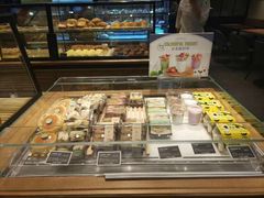 面包甜点陈列柜-多乐之日(公园茂店)