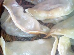 -金城包子牛肉灌汤包(台东四路店)