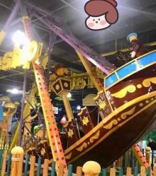 -维佳童话镇演出现场(徐东店)