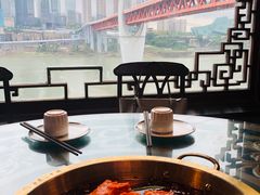 -小天鹅火锅·一线江景洪鼎旗舰店(洪崖洞店)