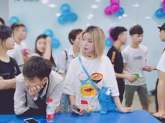 -粤港芭莎美容美发化妆学校