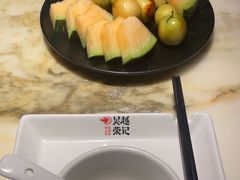 -吴越荣记苏州菜·松鼠桂鱼 100% 活鱼现做(月光码头店)
