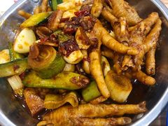 -江城燕子大排档(江汉路步行街店)