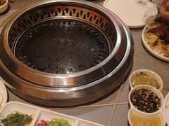 -黑金·寻焰自助百汇·烤肉·火锅(中街店)