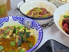 -严三毛口味虾·小严同学的店(曙光路直营店)