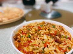 丁丁炒面-巴扎美食·新疆菜·西域歌舞表演餐厅(新疆大厦店)