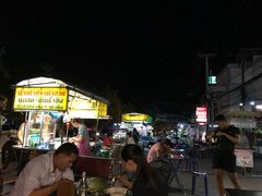 -芒果糯米饭摊子