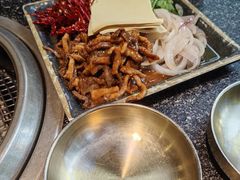 -红泥小火炉·东北泥炉烤肉(天一旗舰店)