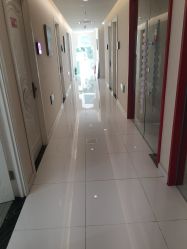 -咪咪比基尼脱毛专业店