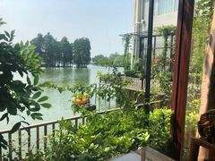 -东湖食堂·湖景餐厅•会议