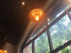 靠窗位-VESH COFFEE(定西路店)