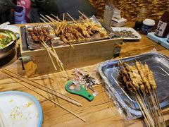 -江城老胖串店·海鲜·小龙虾(世光路店)