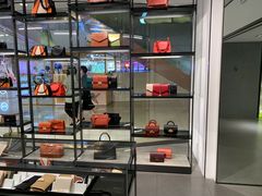 -CHARLES&KEITH(1234space店)