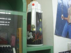 大堂-做了不起的80后