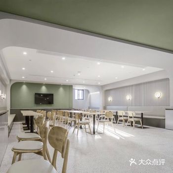 今日分享 时尚、品质,极简主义打造高端服务式公寓