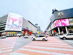 -黄兴南路步行商业街