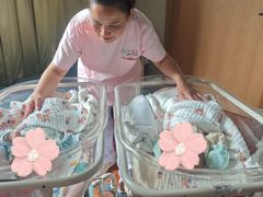 -萧乐母婴·住家月嫂·育婴师