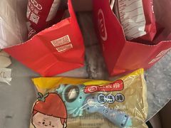 -海底捞火锅(宝龙广场夜宵主题店)