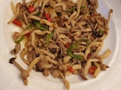 -金贵源食神(楚河汉街店)