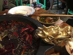 -黄潇洒老火锅(九眼桥宏济巷店)