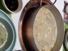 -洪氏嗨捞·猪肚鸡火锅(阳光天地店)