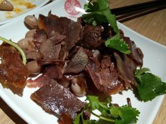 卤牛肉-老班长手工灌汤包老店(东山店)