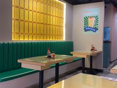 大堂-七爷清汤腩·港式茶餐厅(世博店)