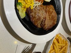 -汤姆家的牛排意面披萨(融创茂店)