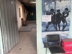 -东湖小天池真人CS彩弹野战基地