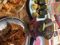 -明洞阿姨·韩式酱蟹烤肉·创意料理(三元桥店)