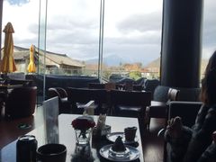 -时光吧·大堂吧·丽江和府洲际度假酒店