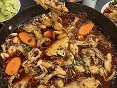 -鸿顺老铁锅美蛙鱼府(解放碑店)