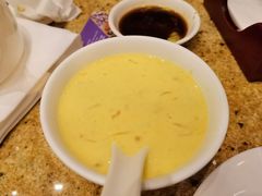 杨枝甘露-松山湖凯悦酒店·Café自助餐厅·周末火舞秀表演