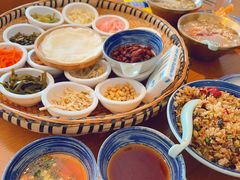 -包整·丝娃娃(一览甲秀楼风景店)