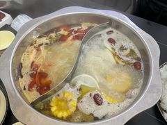 -周良天山牛杂城(天山路总店)