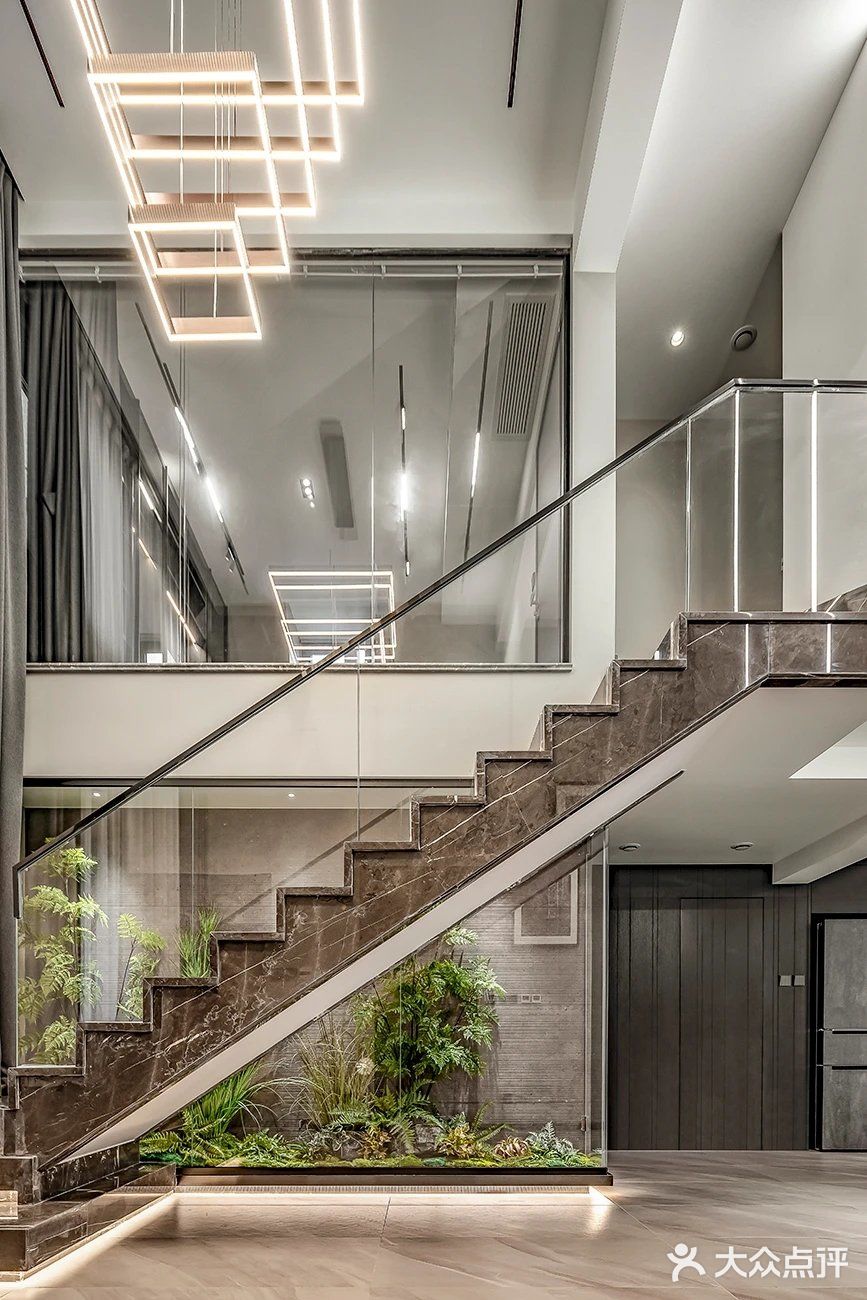 书房撇弃过去的厚重与传统