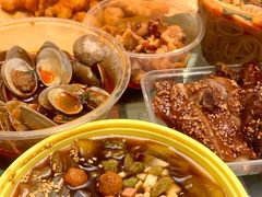 -爆炸头阿姨小四川正宗川味小吃(无任何分店)
