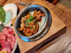 -明洞阿姨·韩式酱蟹烤肉·创意料理(三元桥店)