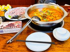 鲜菌拼盘-大理.老字号渝记酸萝卜乌鱼(古城总店)