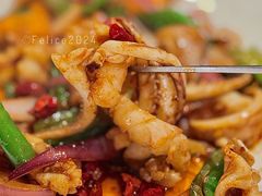 铁板鱿鱼-24 新村雪浓汤(长白山烤肉店)