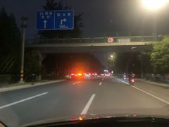 -一嗨租车(回龙观店)