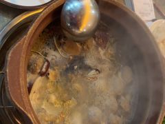 -东记炭炉·海鲜鸡煲(龙华店)