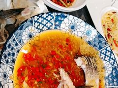 剁椒鱼头-农家湘菜(安亭店)