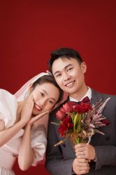 -雪中彩影婚纱摄影·微光艺术中心