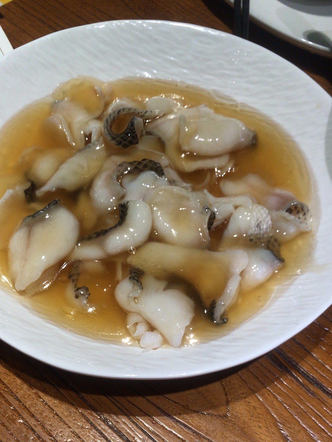 糟溜鱼片样子好看,味道没得说,味道好极了