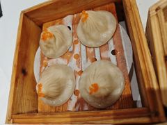 鲜味蟹黄小笼包-广州酒家(文昌总店)