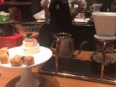 -星巴克(西安曲江银泰店)
