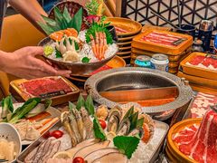 -牛YO寿喜烧·铁板烧和牛火锅自助(市府恒隆店)